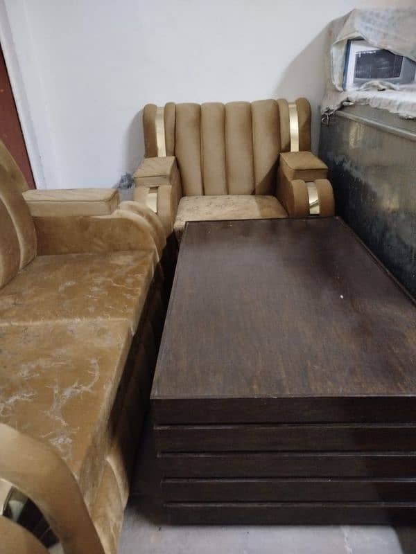 sofaset with table 3