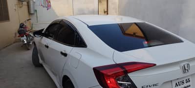 CIVIC model 2020 colr white
