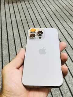 Iphone 15 pro max JV 92% battery health