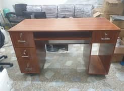 Office Computer Table 5x3 fits contact us WhatsApp 0,340/7971/255