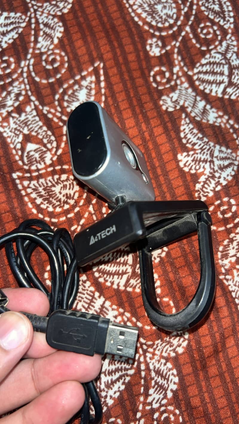 4tech web camera slightly used 1