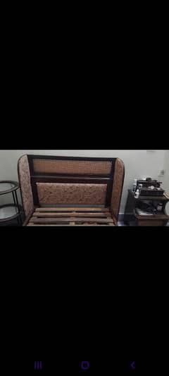 single bed