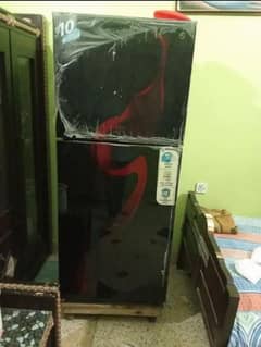 PEL company fridge medium size hai