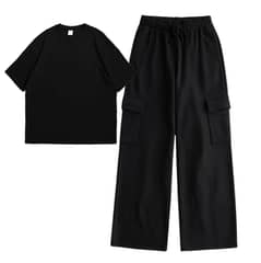 Black t-shirt with cargo trouser set