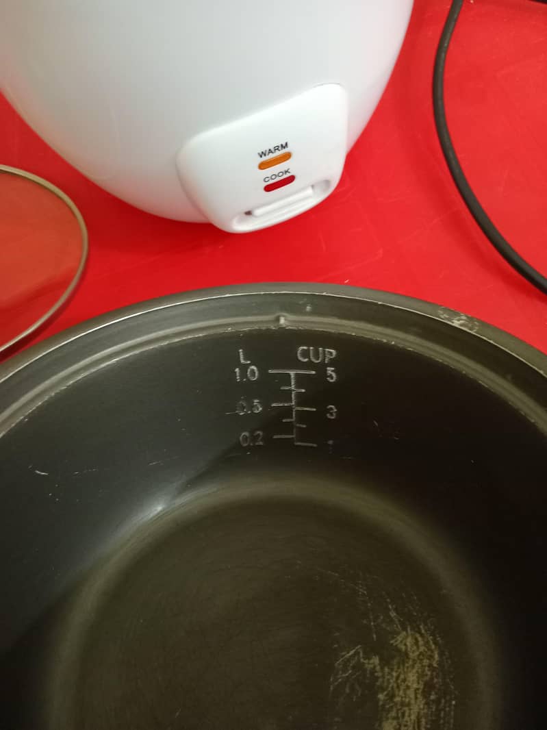 Kitchen Perfected 0.8 Litre / 4 Cups Electric Rice Cookerg 10