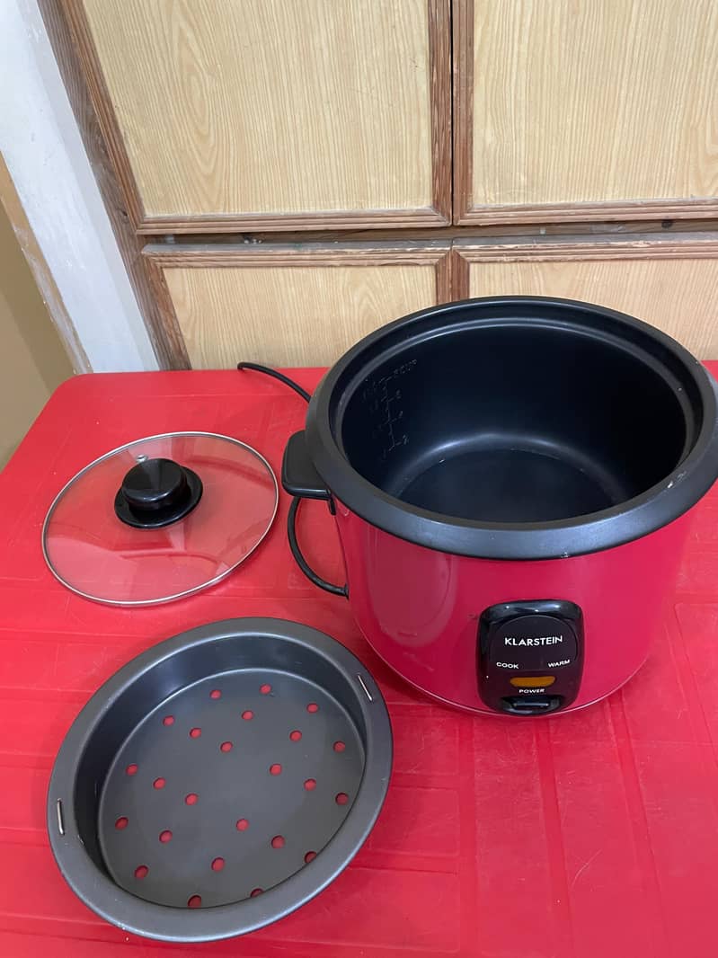 Kitchen Perfected 0.8 Litre / 4 Cups Electric Rice Cookerg 17