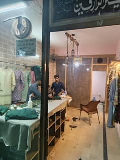 Tailoring Shop (درزی کی دکان) for rent in Tailoring market of Gulraiz
