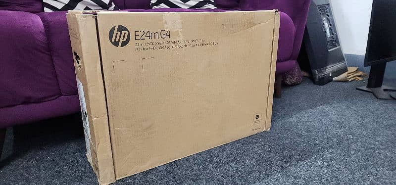 HP 24" E24m G4 FHD Conferencing Monitor USB-C 10