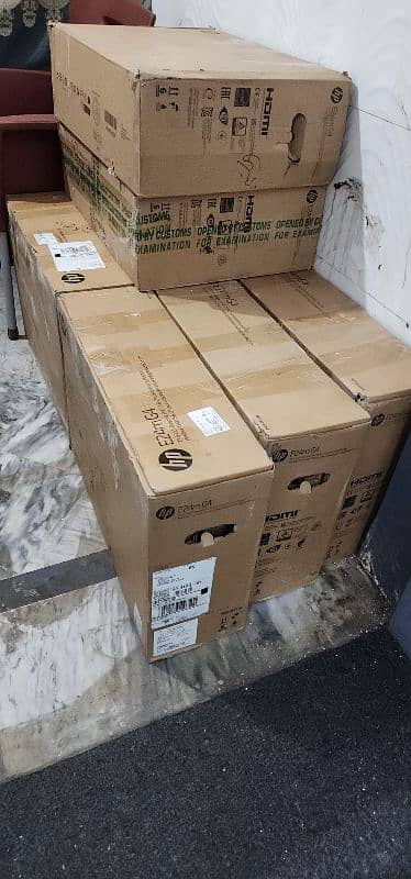 HP 24" E24m G4 FHD Conferencing Monitor USB-C 11