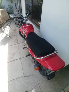 Yamaha YBR 125 for sale 10/10 condition