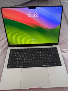 Apple M1 Max (10-core CPU, 32-core GPU) 14 inches