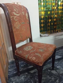 dinning table with 6 chairs