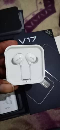 vivo V 17 8GB RAM 256GB ROM 0320/9780/370