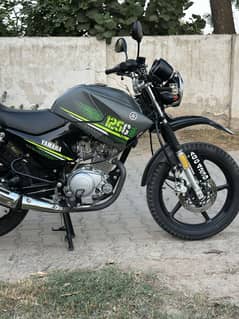 Yamaha ybr G 2023
