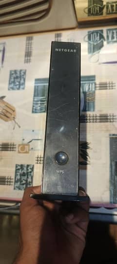 Netgear N300 router original for sale