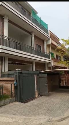 25*50 Corner House Available For Sale