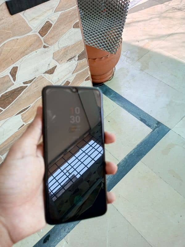one plus 6t excellent condition 8 128 dual PTA exchange possible 2