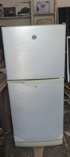 medium fridge pel company