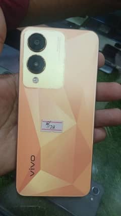 Vivo y17S 6.128 with original box and charger # 03287742990