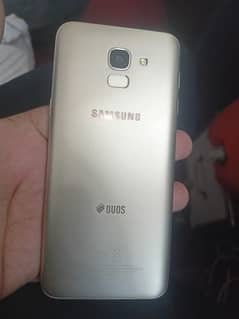 Samsung j6 9 by 10 condition  3.32 # 03235820617