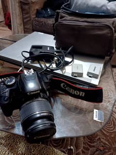 Canon 450D dslr camera lens 18-55m  big lcd 03369752519 WhatsApp