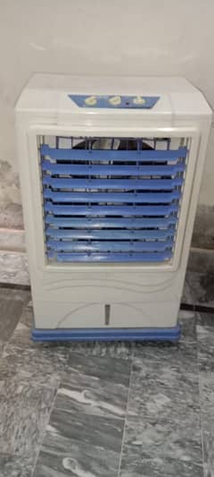 contact No. . . 03287525831. . . 12000 RPS. . . Condition bilkul saaf ha. .