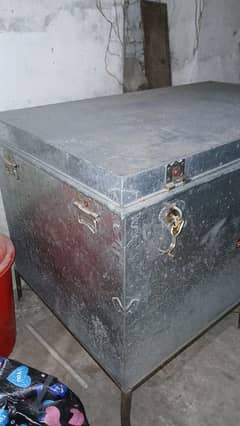Iron Paiti, Trunk For Sale