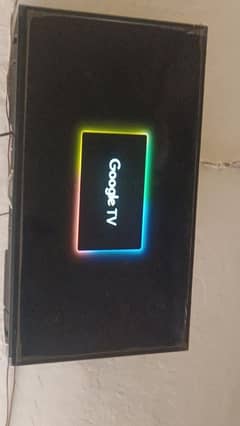 Smart LED TV 40 Inch Look like new