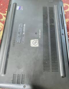Dell laptop Core i5 7g