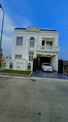 Citi Housing Jhelum 7marla Most Beautiful White House Available In Very Hot Location
