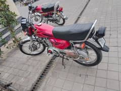 AKD7923
