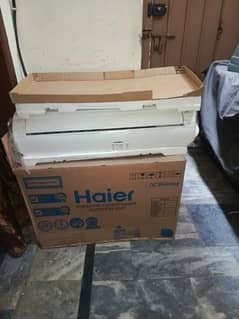 Haier 1 ton DC inverter 5 month use. only