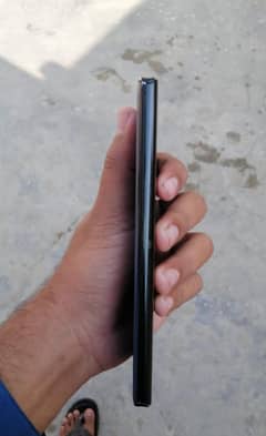 Motorola edge plus front and back crack chlny mein all okay h