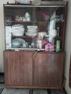 showcase for bartan