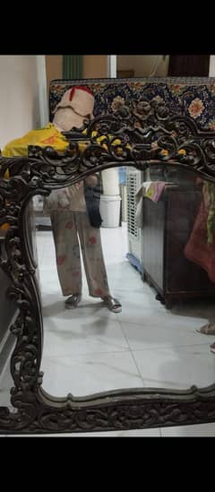 chinyoti frame with mirror
