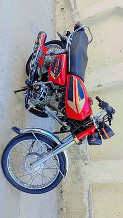 HONDA CG125 RED COLOUR