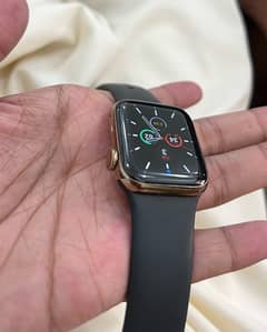 apple