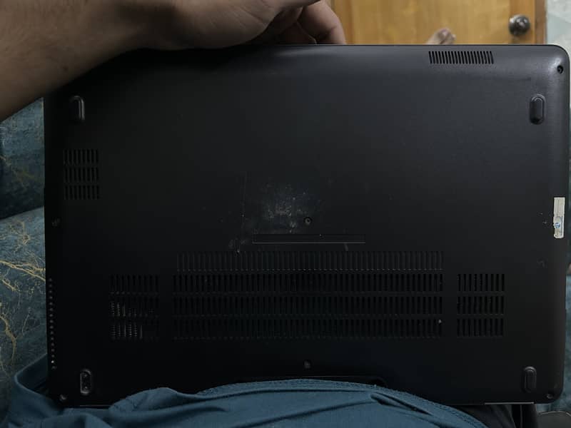 Dell Latitude E7470 2K touch display 1