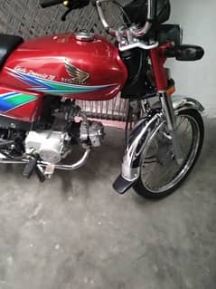 Honda cd 70 lush 12/13 lush condition (sirf call)