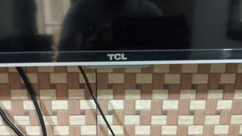 TCL smart led for sell 1