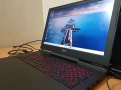 Dell Inspiron 7577 | Core i7 7th Gen | GTX 1050 Ti 4GB | 8GB RAM