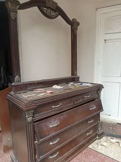 dressing table without mirror