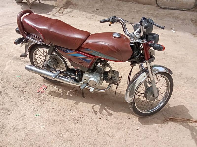 2019MODEL CD 70 TOTAL GENEIUN engine not open 1