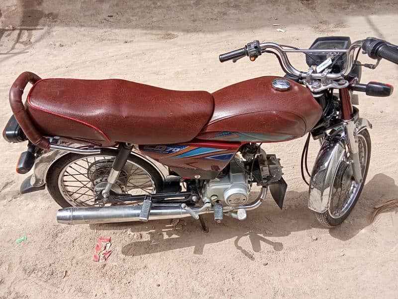 2019MODEL CD 70 TOTAL GENEIUN engine not open 8
