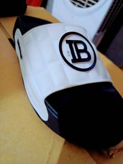 MEN'S SOFT SLIPPERS AVAILABLE