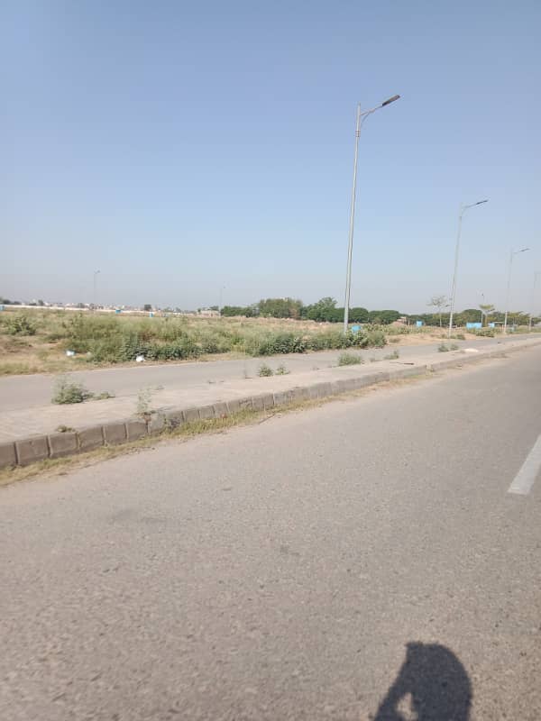 120 Feet Road 1 Kanal Plot For Sale In D Block DHA Phase 6 Paper Available From Direct Owner Meeting Possible 2