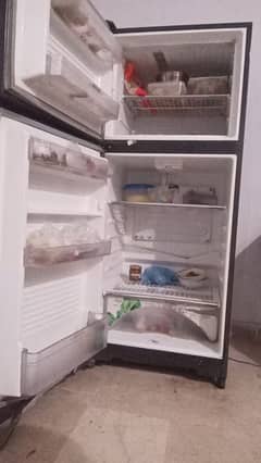 frij with freezer in used condition