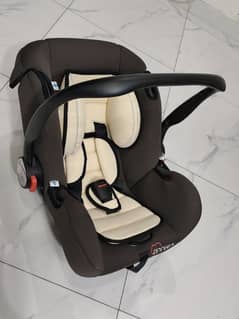 baby cot