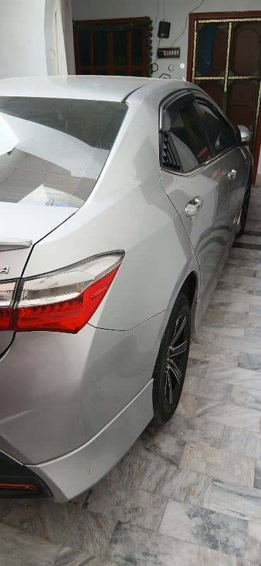 Toyota Corolla GLI 1.3 2018 altis bumper full genuine and full loaded 7