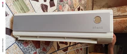 Gree 1.5 ton Ac genuine condition
